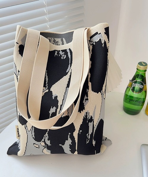 ANOTHER S（アナザーエス）の「ニット生地トートバッグ（トートバッグ・レディース・ブラック/ブルー/ベージュ系1/ベージュ系2/ベージュ系3・FREE）」の6枚目の写真