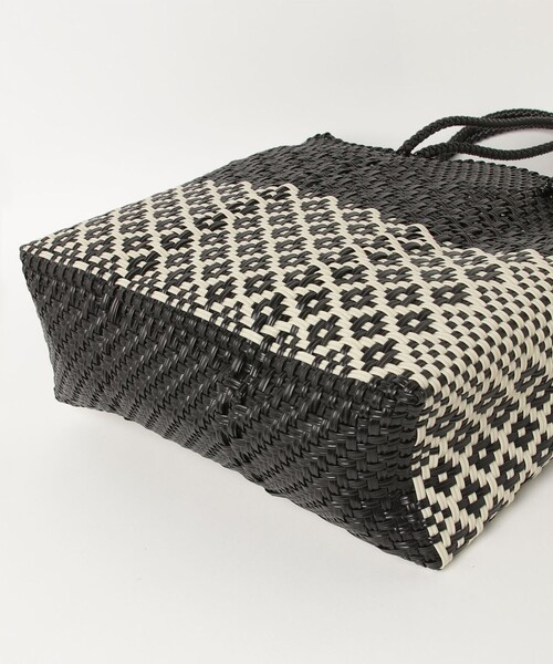 Moon Bird（ムーンバード）の「【Moon Bird/ムーンバード】バイカラーダイヤメルカドバッグ（かごバッグ・レディース・ホワイト系その他5/グレー系その他・FREE）」の8枚目の写真