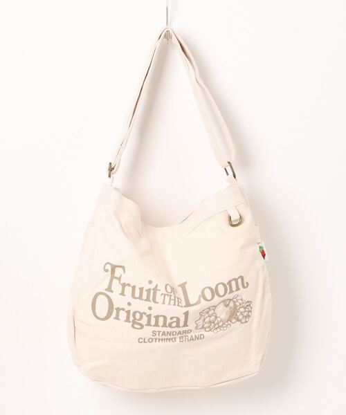 FRUIT OF THE LOOM（フルーツオブザルーム）の「NEWSPAPER BAG / ショルダーバッグ / A4 / カジュアル / ロゴ / プリント / 大容量 / キャンバス（ショルダーバッグ・メンズ・サックスブルー/レッド/イエロー/ベージュ/ブラック・FREE）」の3枚目の写真
