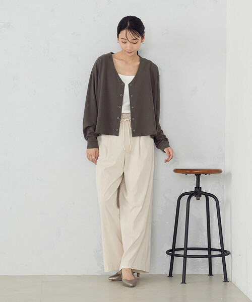 COMME CA ISM（コムサイズム）の「スナップボタン カーディガン（カーディガン/ボレロ・レディース・ダークブラウン/アイボリー・MEDIUM/LARGE）」の5枚目の写真