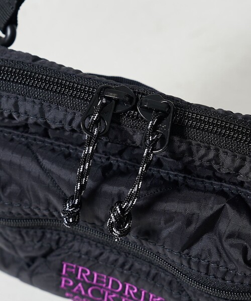 FREAK'S STORE（フリークスストア）の「FREDRIK PACKERS × FREAK'S STORE/フレドリックパッカーズ 別注 ACCORD SHOULDER QUILT/別注 アコード ショルダー キルト/ショルダーポーチ（ショルダーバッグ・レディース・ベージュ/ブラック・ONE SIZE）」の15枚目の写真