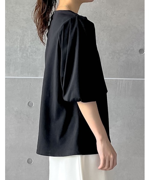 Re:EDIT（リエディ）の「[二の腕カバー]五分袖バルーンスリーブTシャツ（Tシャツ/カットソー・レディース・ブラック/ホワイト・MEDIUM/LARGE）」の9枚目の写真