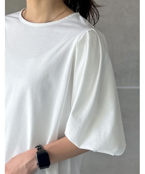 Re:EDIT（リエディ）の「[二の腕カバー]五分袖バルーンスリーブTシャツ（Tシャツ/カットソー・レディース・ブラック/ホワイト・MEDIUM/LARGE）」の13枚目の写真