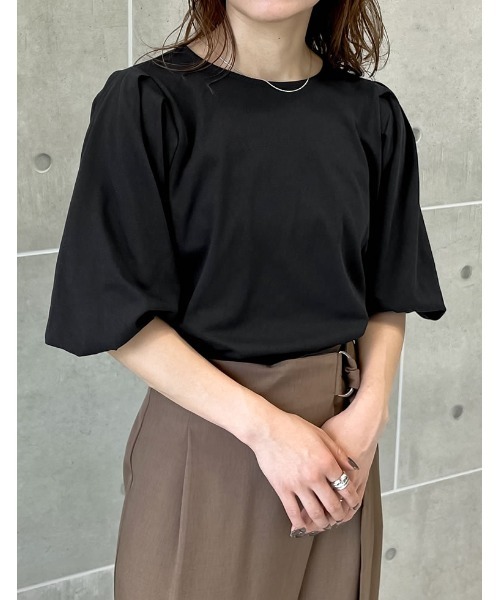 Re:EDIT（リエディ）の「[二の腕カバー]五分袖バルーンスリーブTシャツ（Tシャツ/カットソー・レディース・ブラック/ホワイト・MEDIUM/LARGE）」の20枚目の写真