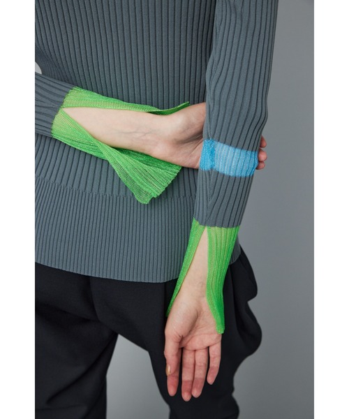 HeRIN.CYE（ヘリンドットサイ）の「Sheer knit compilation tops　　シアーニットコンピレーショントップス（ニット/セーター・レディース・オフホワイト/レッド/グレー/ネイビー・FREE）」の19枚目の写真