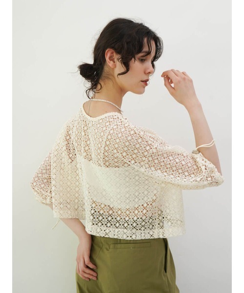 FIKA.(フィーカ)の「Drost openwork knit cardigan(カーディガン/ボレロ・レディース・オフホワイト/ブラック・MEDIUM)」の3枚目の写真