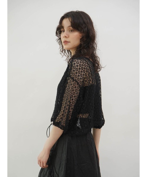 FIKA.(フィーカ)の「Drost openwork knit cardigan(カーディガン/ボレロ・レディース・オフホワイト/ブラック・MEDIUM)」の13枚目の写真