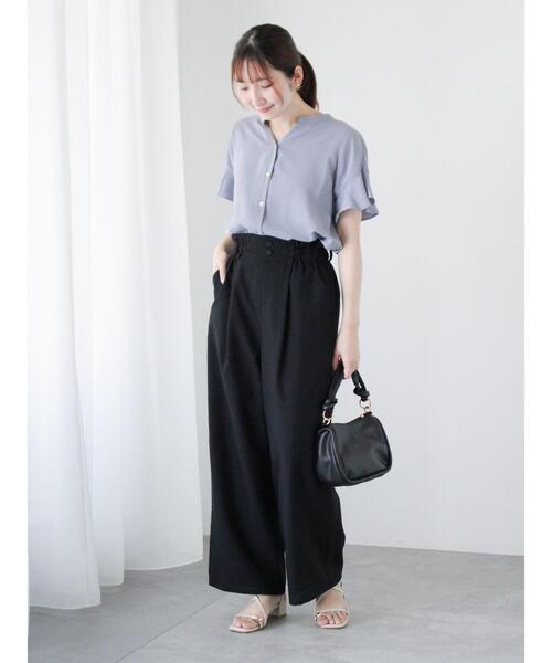 Te chichi TERRASSE（テチチテラス）の「【イージーケア】メタルボタンフレア袖ブラウス（シャツ/ブラウス・レディース・ブルー/チャコールグレー/オフホワイト・F）」の9枚目の写真