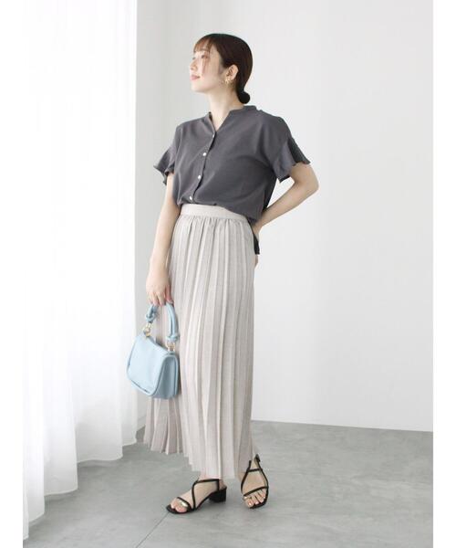 Te chichi TERRASSE（テチチテラス）の「【イージーケア】メタルボタンフレア袖ブラウス（シャツ/ブラウス・レディース・ブルー/チャコールグレー/オフホワイト・F）」の12枚目の写真