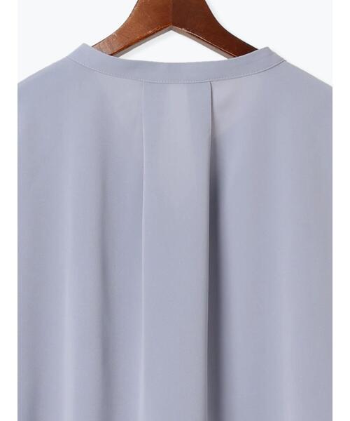 Te chichi TERRASSE（テチチテラス）の「【イージーケア】メタルボタンフレア袖ブラウス（シャツ/ブラウス・レディース・ブルー/チャコールグレー/オフホワイト・F）」の22枚目の写真