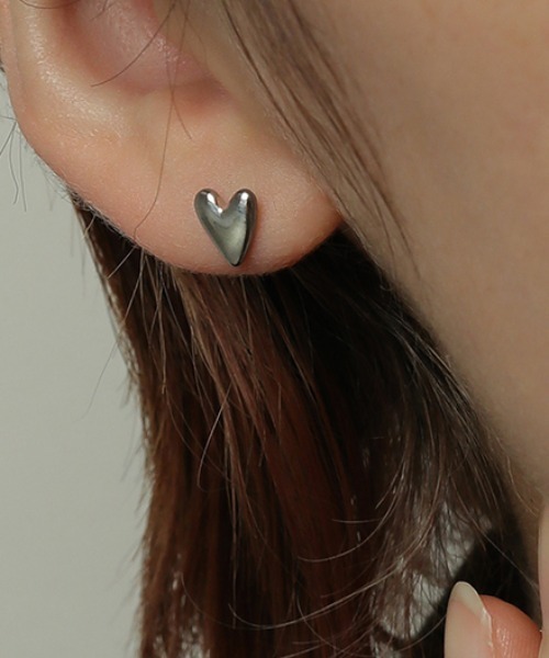 金属アレルギー対応 ワンポイントハートピアス サージカルステンレス