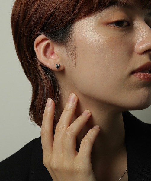 金属アレルギー対応 ワンポイントハートピアス サージカルステンレス