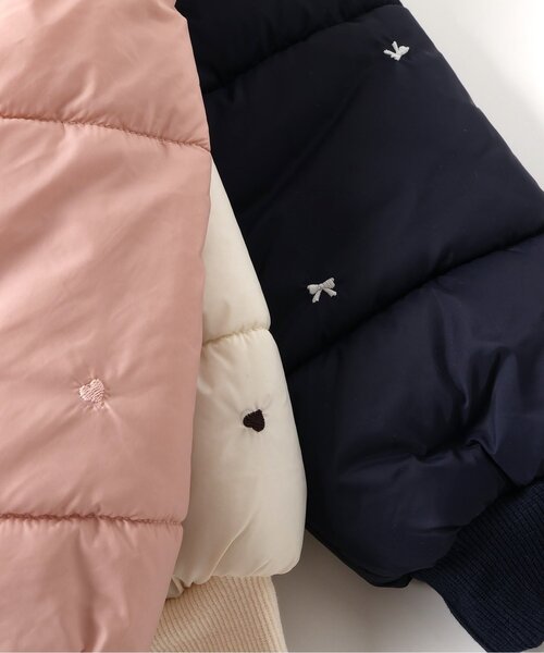 apres les cours（アプレレクール）の「リボン・ハート刺繍スカラップアウター_マシンウォッシャブル（ダウンジャケット/コート・キッズ・ネイビー/ピンク/アイボリー・80/90/100/110/120/130/140）」の12枚目の写真
