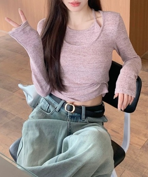 Achic(アシック)の「ベルスリーブ フィット感ニットトップス(Tシャツ/カットソー・レディース・パープル/ベージュ・M)」の19枚目の写真