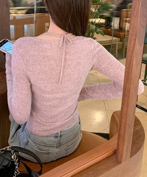 Achic(アシック)の「ベルスリーブ フィット感ニットトップス(Tシャツ/カットソー・レディース・パープル/ベージュ・M)」の21枚目の写真