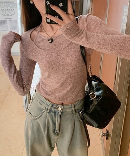 Achic(アシック)の「ベルスリーブ フィット感ニットトップス(Tシャツ/カットソー・レディース・パープル/ベージュ・M)」の22枚目の写真