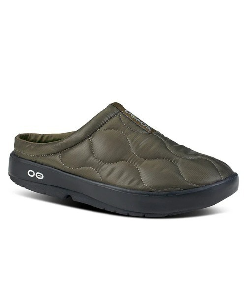 OOFOS(ウーフォス)の「【OOFOS】Men's OOcOOzie Thermo Mule / メンズウークージーサーモミュール(サンダル・メンズ・ブラック×ブラック/グリーン系その他/ネイビー・7/8/9)」の3枚目の写真