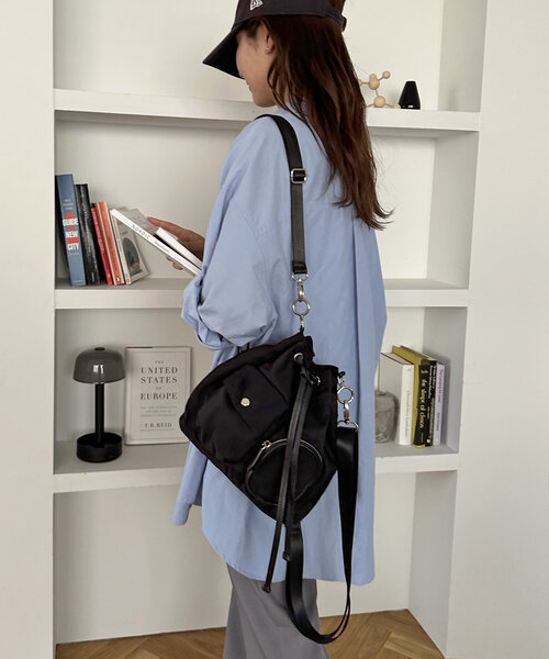 DISCOAT(ディスコート)の「【自由自在な持ち方に◎】ユーティリティバッグ(バックパック/リュック・レディース・ベージュ/ブラウン/ブラック/カーキ/キャメル・FREE)」の16枚目の写真