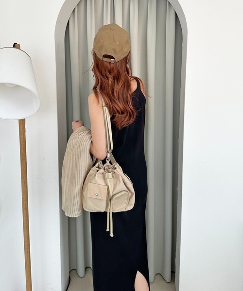 DISCOAT(ディスコート)の「【自由自在な持ち方に◎】ユーティリティバッグ(バックパック/リュック・レディース・ベージュ/ブラウン/ブラック/カーキ/キャメル・FREE)」の13枚目の写真