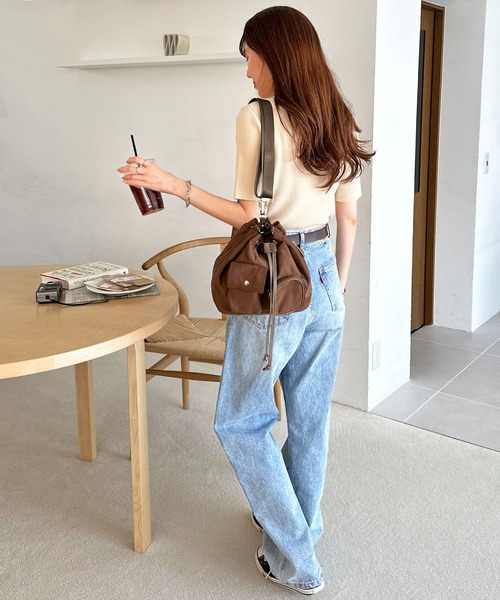 DISCOAT(ディスコート)の「【自由自在な持ち方に◎】ユーティリティバッグ(バックパック/リュック・レディース・ベージュ/ブラウン/ブラック/カーキ/キャメル・FREE)」の9枚目の写真