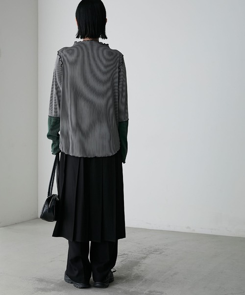 forksy.(フォルクシー)の「【forksy.】袖口配色プリーツメロー切替シアートップス(Tシャツ/カットソー・レディース・グレー/ブラック/ホワイト/ピンク/ホワイト系1/ライトグレー/ダークグリーン/チョコ・FREE)」の15枚目の写真