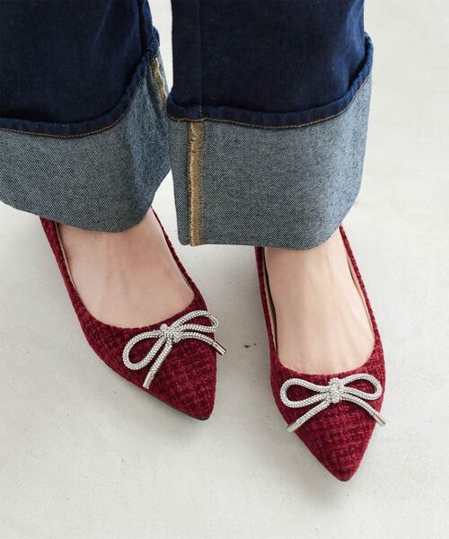 KOBE LETTUCE（コウベレタス）の「リボンビジューフラットパンプス（パンプス・レディース・ブラック系/ライトグレー系/ブルー系/ブラック系その他/ベージュ系/ワイン系・LL/S/M/L）」の6枚目の写真