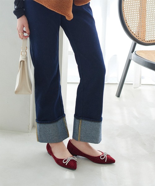 KOBE LETTUCE（コウベレタス）の「リボンビジューフラットパンプス（パンプス・レディース・ブラック系/ライトグレー系/ブルー系/ブラック系その他/ベージュ系/ワイン系・LL/S/M/L）」の19枚目の写真