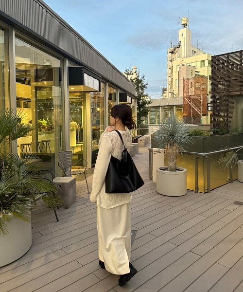 Bab（バブ）の「【nao×Bab】【S・Mサイズ展開】ジップスリットＩラインスカート（スカート・レディース・アイボリー/グレー/ブラウン・S/M）」の18枚目の写真