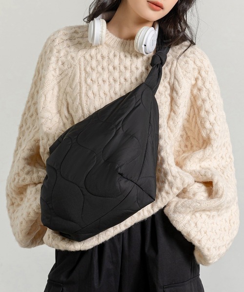 レディース ノットデザインでこなれ魅せ。キルティングショルダー  