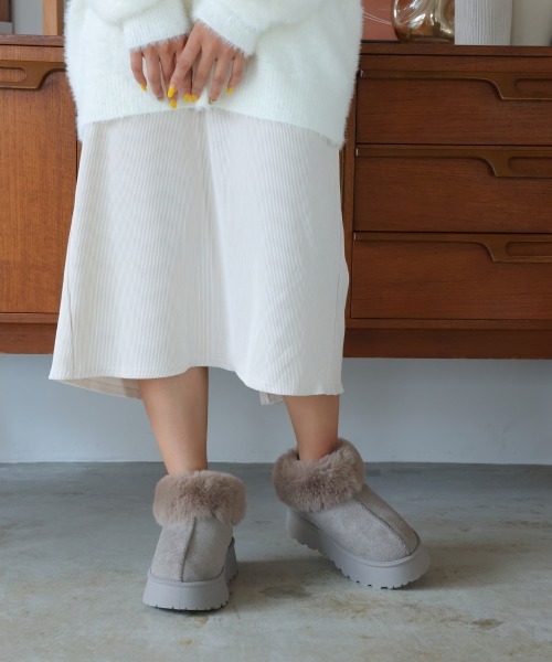 DEMETER(デメテル)の「厚底 ボリュームファー ムートンブーツ(ブーツ・レディース・ブラック/キャメル/ベージュ系その他・LL/M/L)」の12枚目の写真