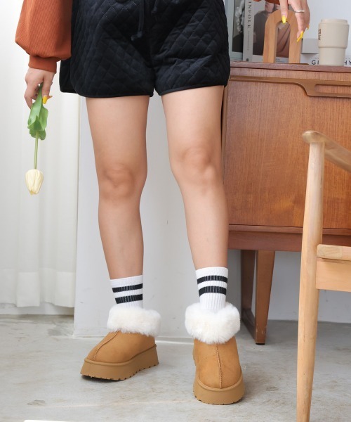 DEMETER(デメテル)の「厚底 ボリュームファー ムートンブーツ(ブーツ・レディース・ブラック/キャメル/ベージュ系その他・LL/M/L)」の18枚目の写真