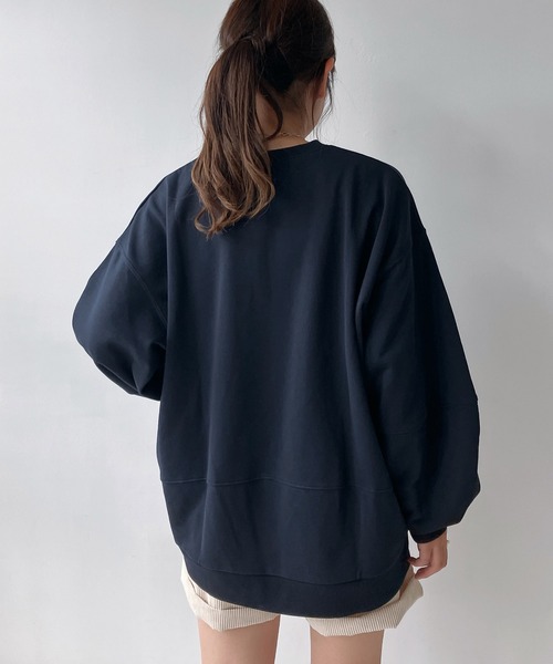 AS KNOW AS plus（アズノゥアズプラス）の「◇サガラ刺繍デザイン カレッジロゴスウェットプルオーバー（スウェット・レディース・アイボリー/ボルドー/ネイビー・FREE）」の14枚目の写真