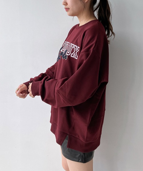 AS KNOW AS plus（アズノゥアズプラス）の「◇サガラ刺繍デザイン カレッジロゴスウェットプルオーバー（スウェット・レディース・アイボリー/ボルドー/ネイビー・FREE）」の19枚目の写真
