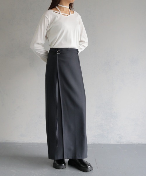 cheriella（シェリエラ）の「【cheriella】ベルト付ロングスカート BELTED LONG SKIRT（スカート・レディース・ブラック/チャコール・S/M）」の19枚目の写真