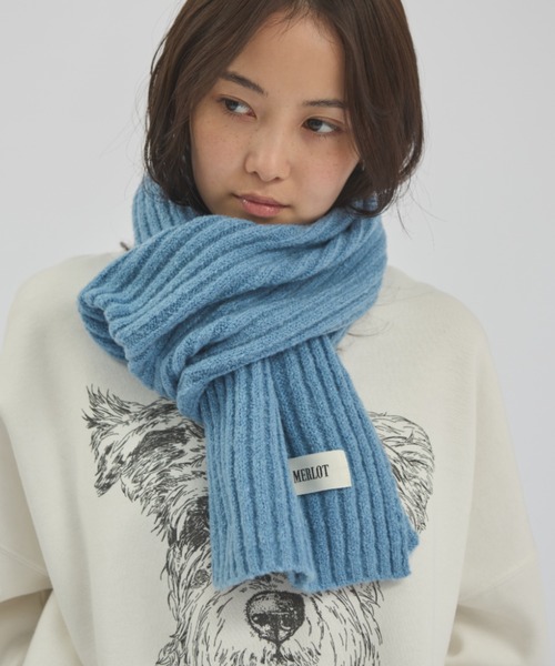 MERLOT（メルロー）の「リブニットマフラー（マフラー・レディース・イエロー/ピンク/ブルー・FREE）」の2枚目の写真