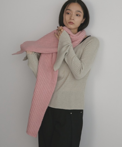 MERLOT（メルロー）の「リブニットマフラー（マフラー・レディース・イエロー/ピンク/ブルー・FREE）」の12枚目の写真