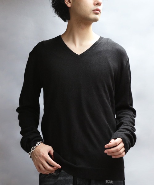 8(eight)(エイト)の「カシミヤタッチVネックセーター(ニット/セーター・メンズ・ホワイト/ブラック/ベージュ/ネイビー/ワインレッド/杢グレー/グレー系その他/ブルー系その他・SMALL/MEDIUM/X-LARGE/LARGE)」の2枚目の写真