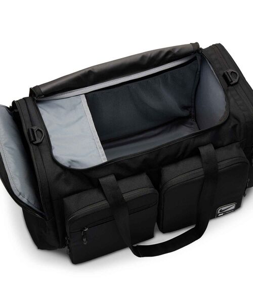 NIKE（ナイキ）の「ナイキ ユーティリティ パワー 2.0 ダッフルバッグ (ミディアム 51L) / Nike Utility Power 2.0 Duffel Bag (Medium 51L) FN4208-010 Black（ドラムバッグ・メンズ・ブラック・ONE SIZE）」の7枚目の写真