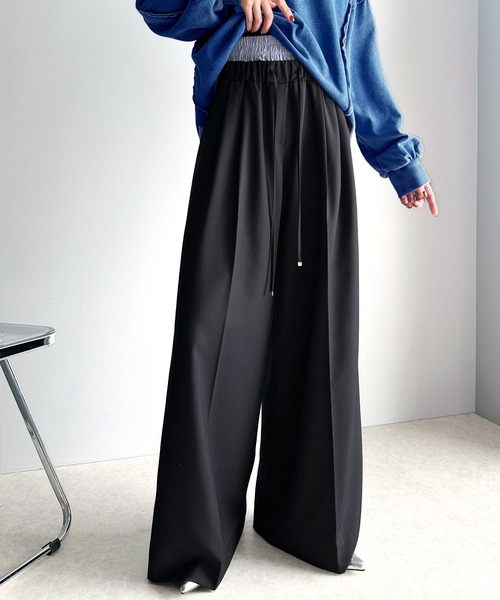 classicalelf（クラシカルエルフ）の「トレンドをひとさじ。ウエストが主役のワイドパンツ。ダブルウエストイージーパンツ（ウエストストライプ柄）（スラックス・レディース・ベージュ/ネイビー/アイボリー/チャコール・SMALL/MEDIUM/LARGE/X-LARGE）」の4枚目の写真