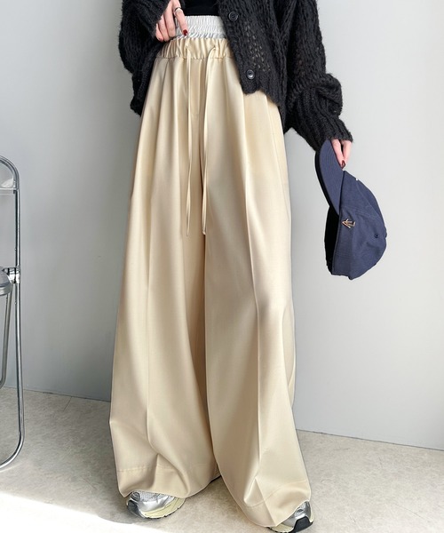 classicalelf（クラシカルエルフ）の「トレンドをひとさじ。ウエストが主役のワイドパンツ。ダブルウエストイージーパンツ（ウエストストライプ柄）（スラックス・レディース・ベージュ/ネイビー/アイボリー/チャコール・SMALL/MEDIUM/LARGE/X-LARGE）」の11枚目の写真