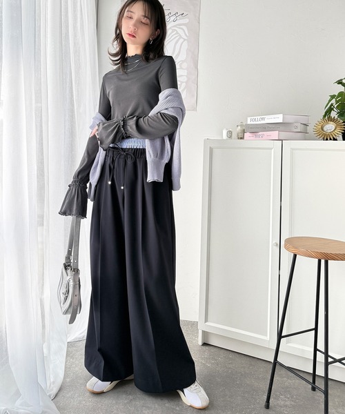 classicalelf（クラシカルエルフ）の「トレンドをひとさじ。ウエストが主役のワイドパンツ。ダブルウエストイージーパンツ（ウエストストライプ柄）（スラックス・レディース・ベージュ/ネイビー/アイボリー/チャコール・SMALL/MEDIUM/LARGE/X-LARGE）」の13枚目の写真