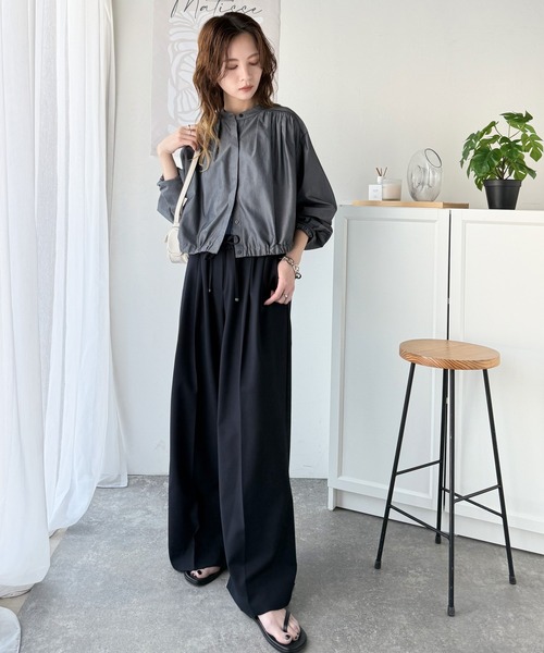 classicalelf（クラシカルエルフ）の「トレンドをひとさじ。ウエストが主役のワイドパンツ。ダブルウエストイージーパンツ（ウエストストライプ柄）（スラックス・レディース・ベージュ/ネイビー/アイボリー/チャコール・SMALL/MEDIUM/LARGE/X-LARGE）」の14枚目の写真