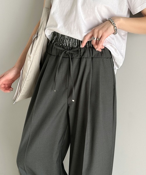 classicalelf（クラシカルエルフ）の「トレンドをひとさじ。ウエストが主役のワイドパンツ。ダブルウエストイージーパンツ（ウエストストライプ柄）（スラックス・レディース・ベージュ/ネイビー/アイボリー/チャコール・SMALL/MEDIUM/LARGE/X-LARGE）」の18枚目の写真