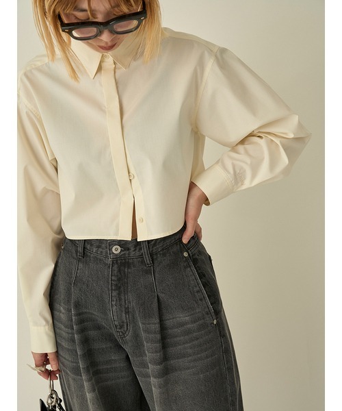 emmi（エミ）の「emmiロゴショートシャツ（シャツ/ブラウス・レディース・ホワイト/イエロー/ネイビー・FREE）」の19枚目の写真