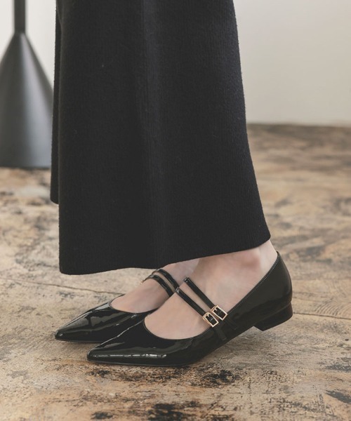 DONOBAN(ドノバン)の「ダブルストラップパンプス(パンプス・レディース・ブラック/グレイッシュベージュ・35/36/37/38/39/40)」の11枚目の写真