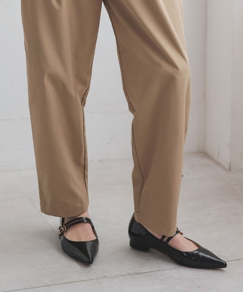 DONOBAN(ドノバン)の「ダブルストラップパンプス(パンプス・レディース・ブラック/グレイッシュベージュ・35/36/37/38/39/40)」の14枚目の写真