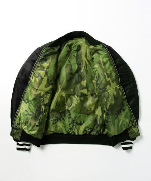BEAMS（ビームス）の「HUF / リバーシブル MA-1（ミリタリージャケット・メンズ・ブラック・LARGE/MEDIUM）」の4枚目の写真