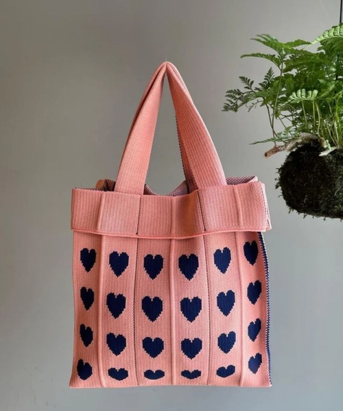 KNT365(ケイエヌティサンロクゴ)の「Co-Knitty Heart(ハンドバッグ・レディース・コーラルピンク/レッド・FREE)」の1枚目の写真