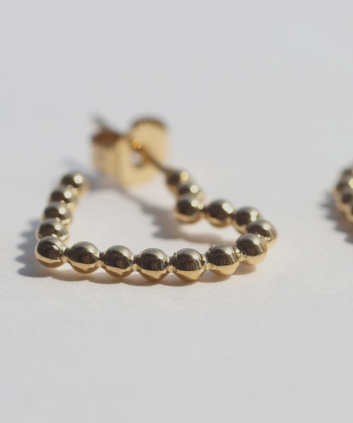abaskdesign(アバスクデザイン)の「金属アレルギー対応 ドットハートピアス(ピアス(両耳用)・レディース・ゴールド/シルバー・FREE)」の10枚目の写真