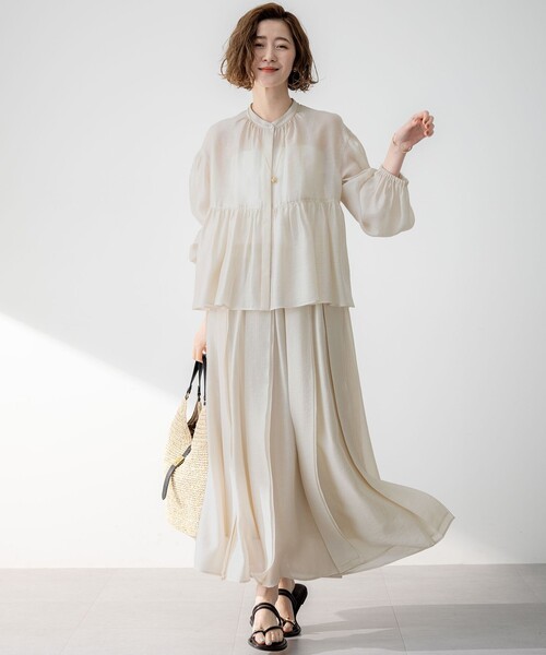 ひよこ23区　Tシャツ とソフトオーガンジーボリュームブラウス38のセット ひよこ23区 Tシャツ とソフトオーガンジーボリュームブラウス38の